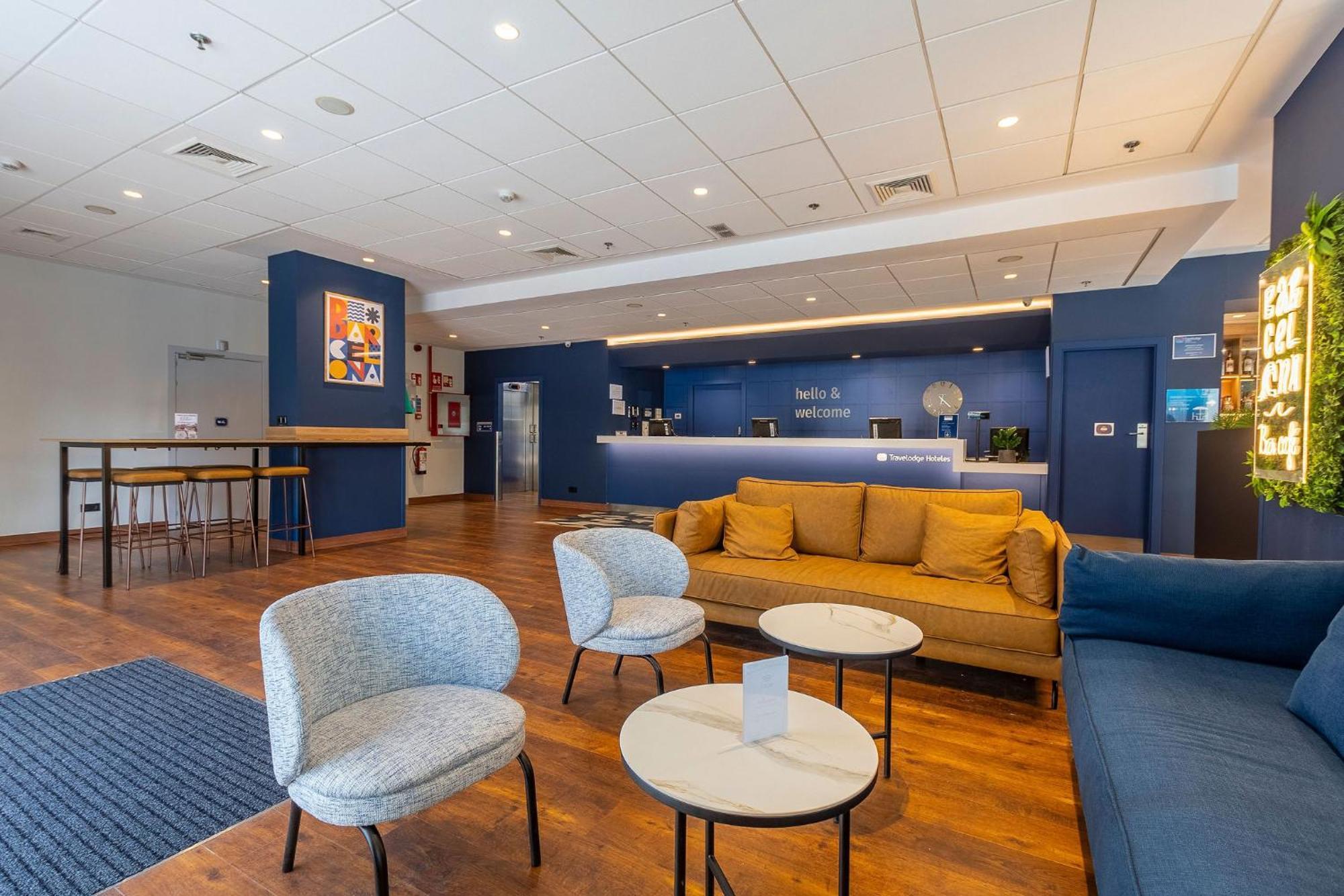 Travelodge Barcelona Poblenou — Фото 1